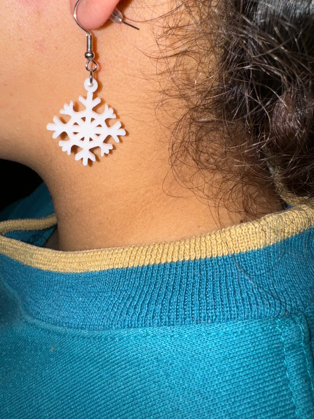 Snowflakes! (with and without hooks + earrings) view 4