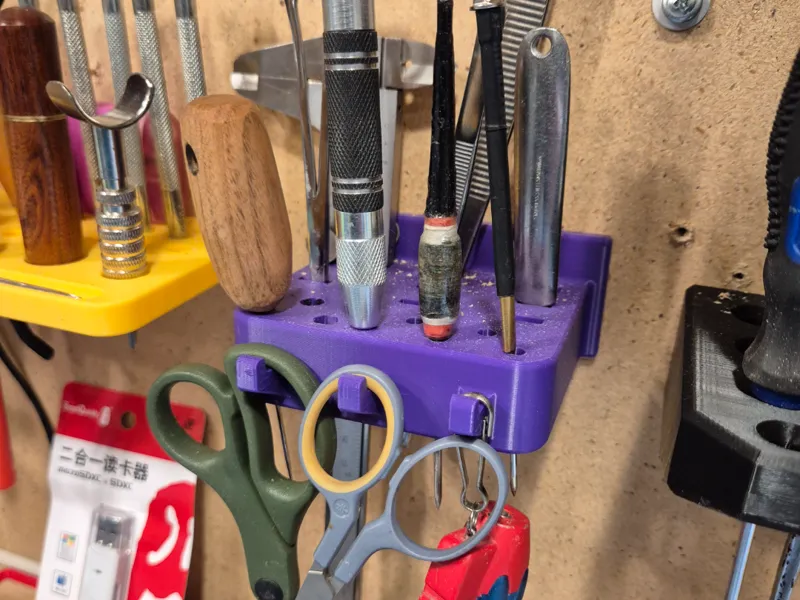 Wall mounted tool holder