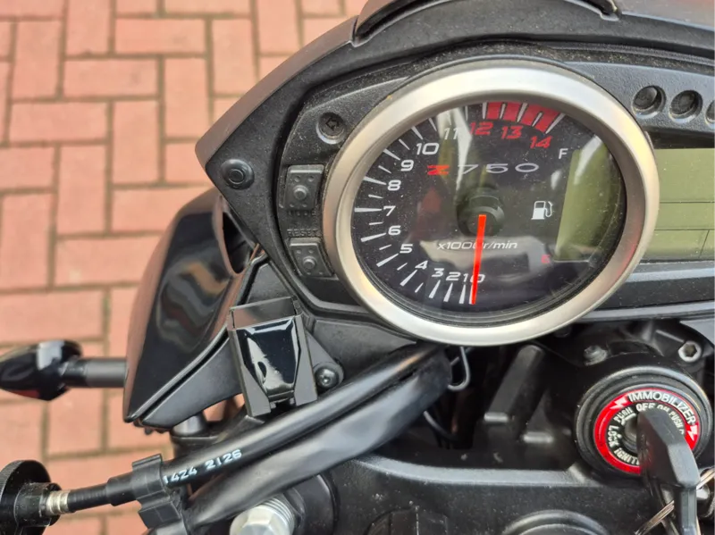 Kawasaki Z750 Gear Indicator Holder