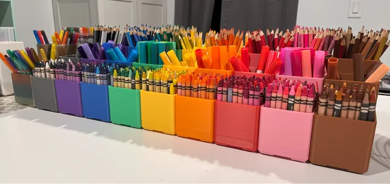 Square Linkable Pen Holders