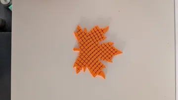 Objeto manipulable: Flexi Maple Leaf – Autumn Fidget & Decor — vista de referencia 5