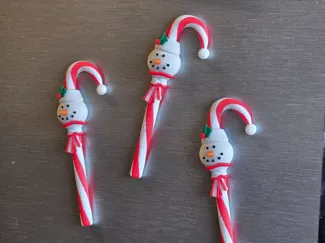Snowman Candy Cane Magnet