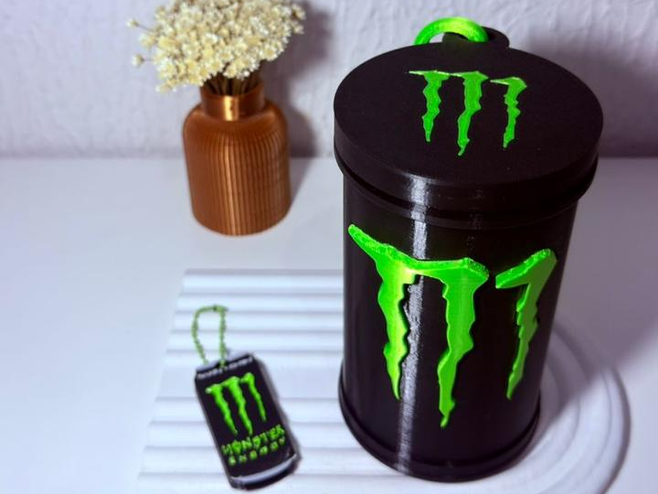 Caneca monster fechada