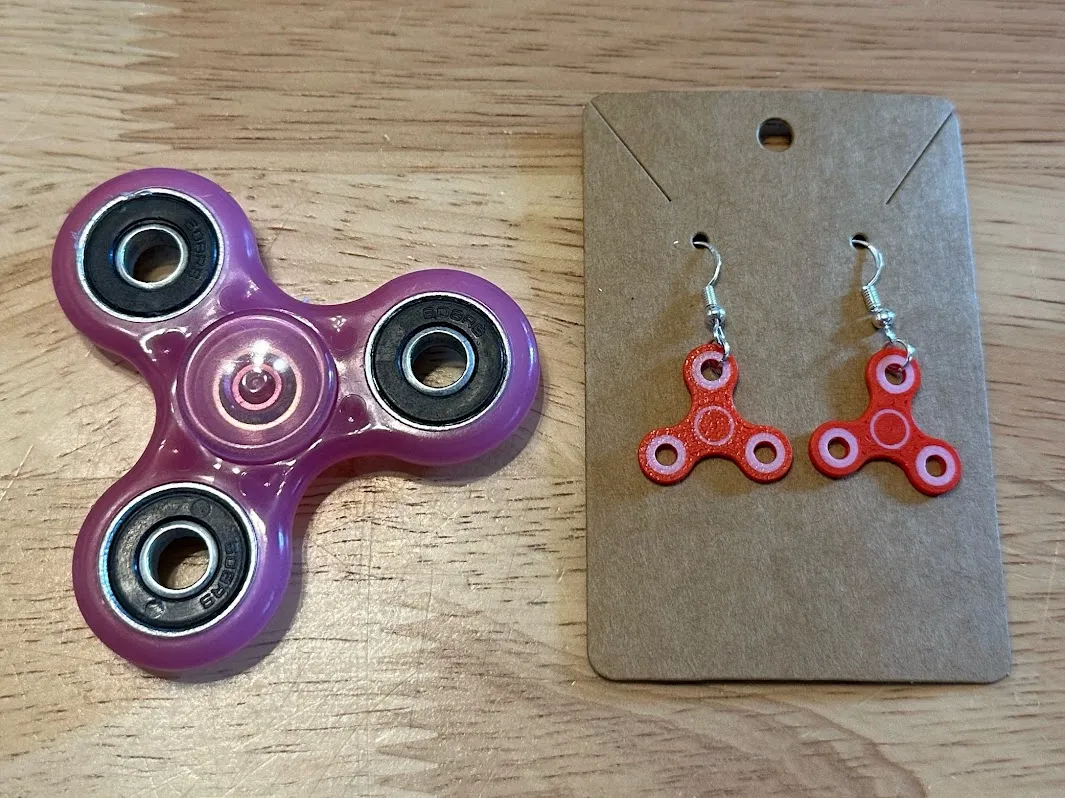 Fidget Spinner Earrings view 3