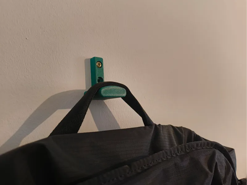 Wand-Haken für Rucksäcke, Beutel und Taschen