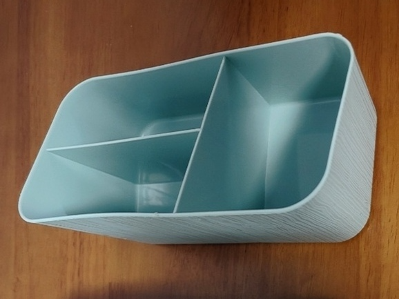 Miniatura 1 do modelo 3D 桌面收纳盒小号（mini可打）（格子收纳盒）（工具收纳）