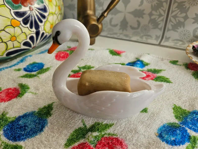 Swan Soapdish