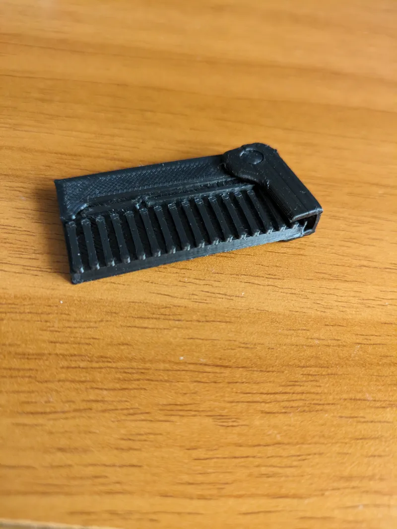 Wire bender