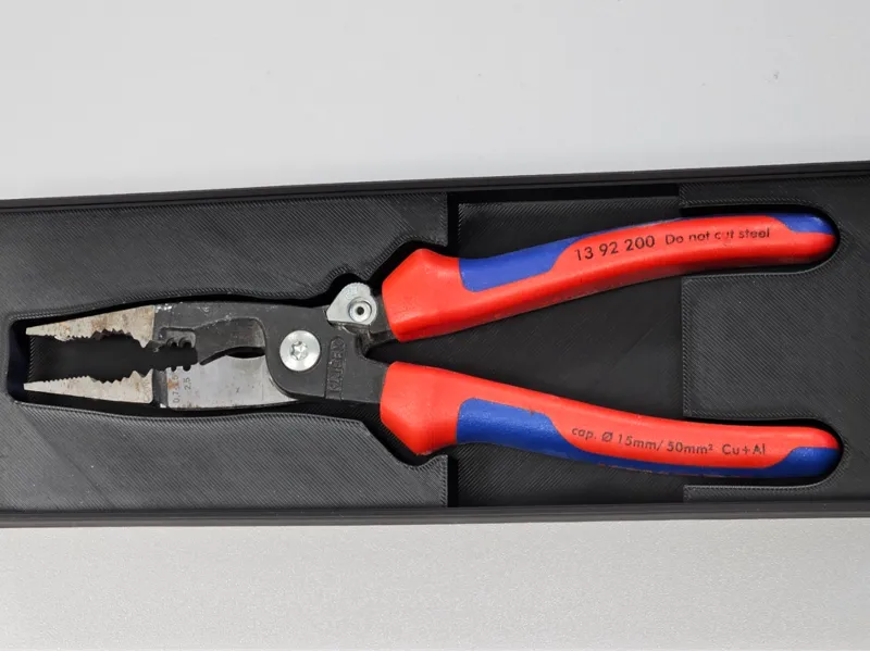 Gridfinity Knipex 13 92 200