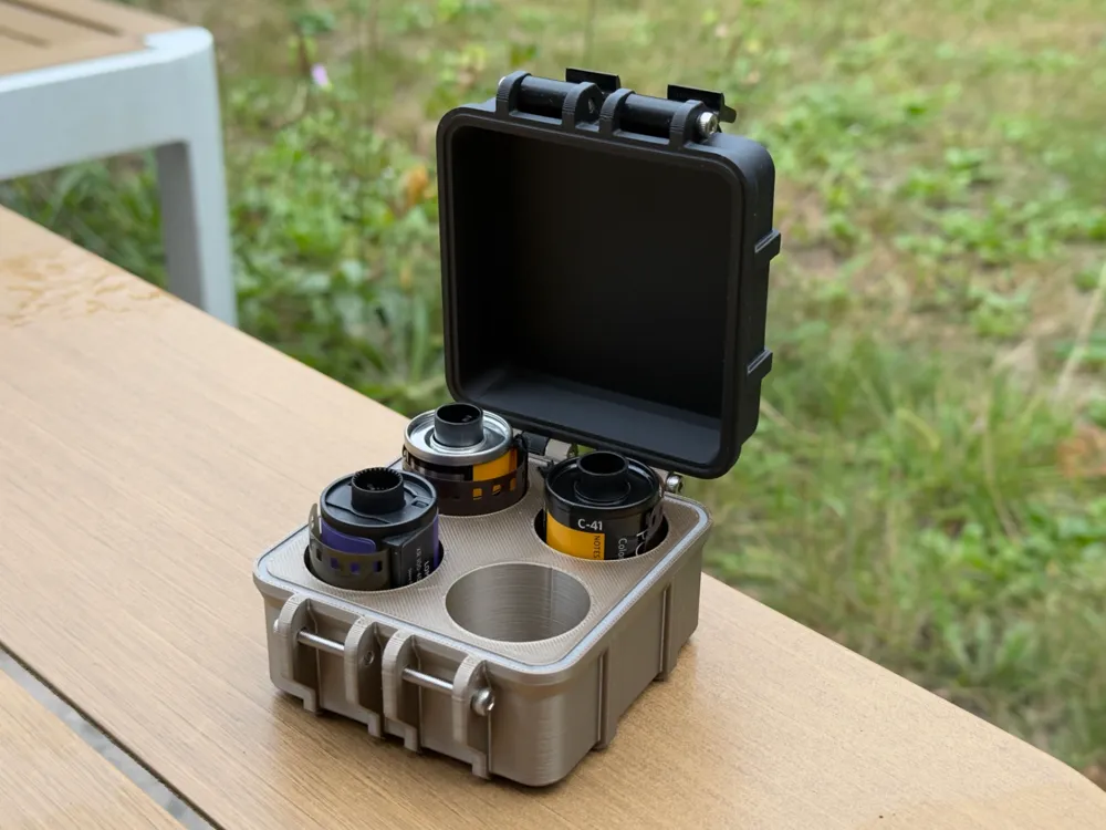 Transparent Rugged Box 4 x 35mm Film Rugged Travel Box Remixed by MiniMax MakerWorld: Download ...