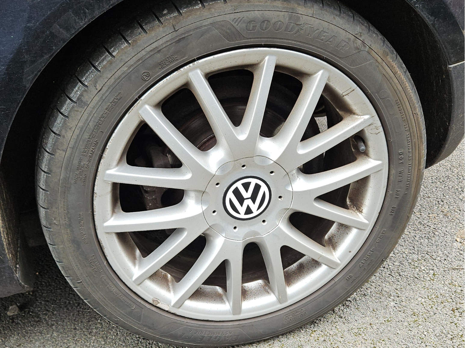 Centre Hub Cap for VW Golf MK5 GT Sport 