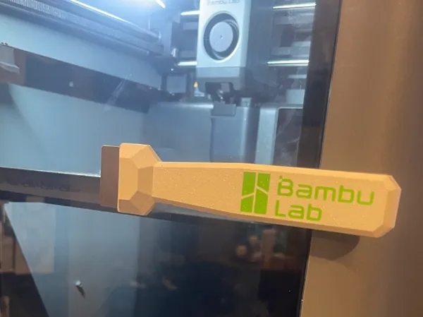 https://makerworld.bblmw.com/makerworld/model/USa6770684d1acf5/design/6a21568b6764b129.jpg
