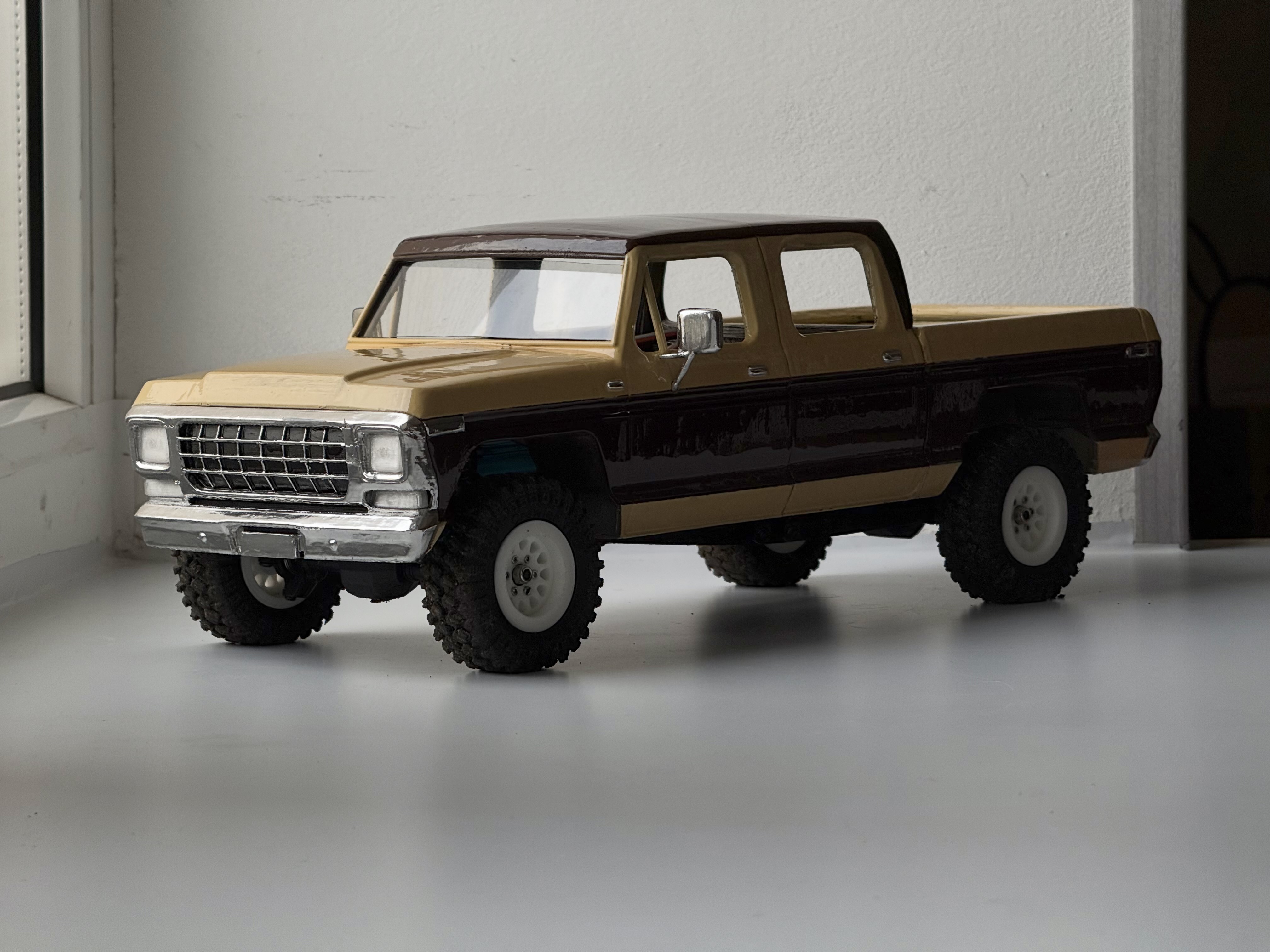 TRX4M F250 Super Cab Body - 1