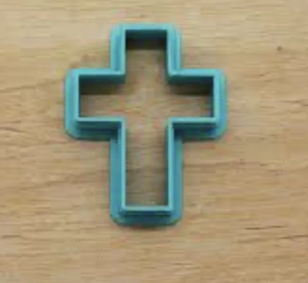 Cross earring cutter view 3