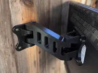 75x75 VESA mount