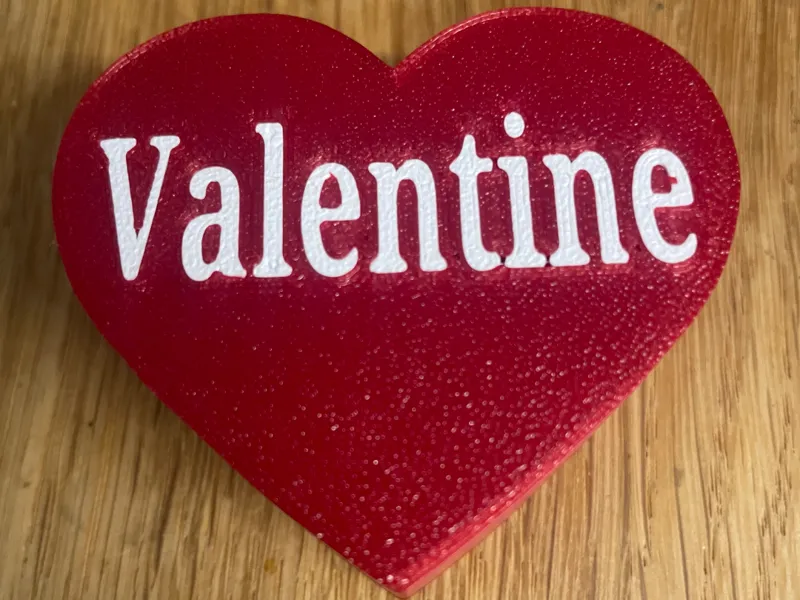 Small valentine heart box