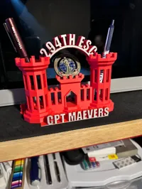 Château porte-crayons de bureau — photo 2