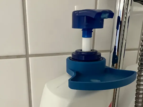 Coupelle egouttoir pour flacon de shampooing XXL