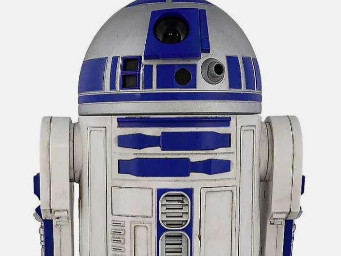 R2D2
