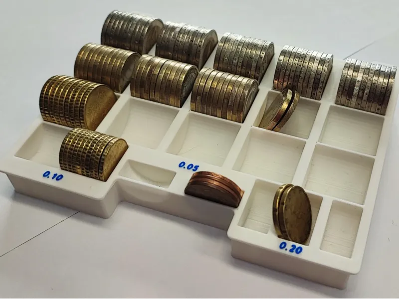 Safety deposit box euro coin tray