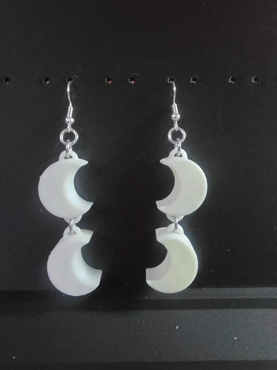 Moon Earrings Beads view 2
