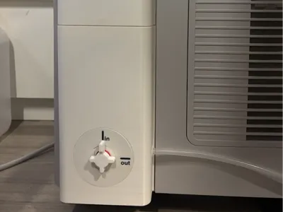 Midea Portasplit 2-way water drain