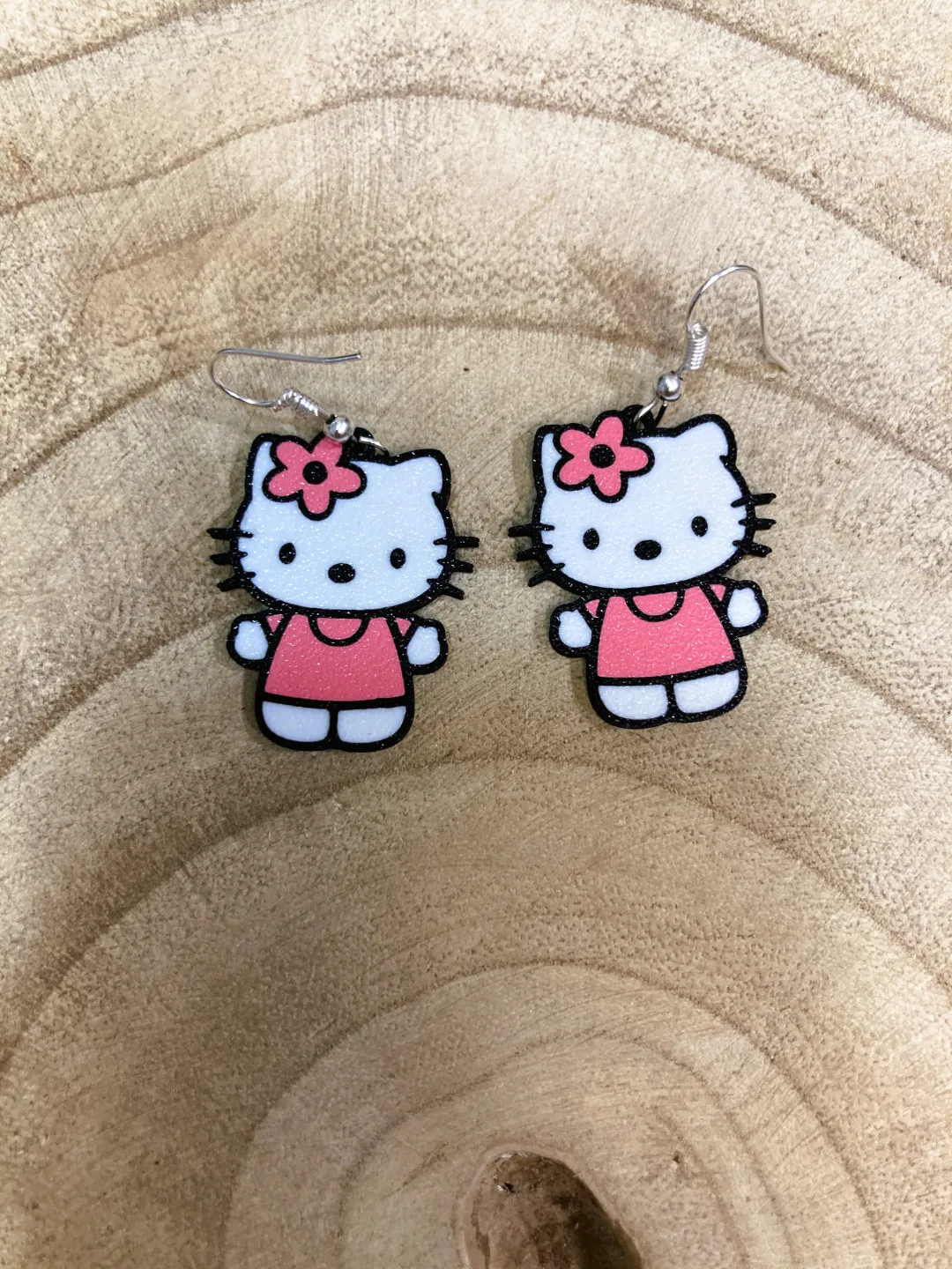 Hello Kitty earrings view 3