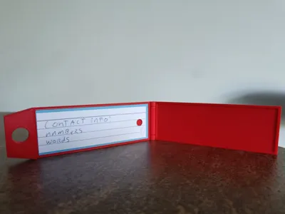 Customisable Luggage Tag Generator