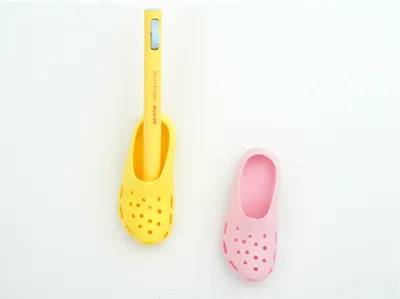 Crocs Clog Fridge Magnet|Crocs Magnet