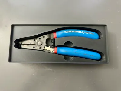 Klein Wire Strippers Gridfinity Holder