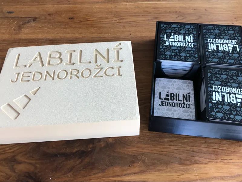 Labilní jednorožci / Unstable unicorns box