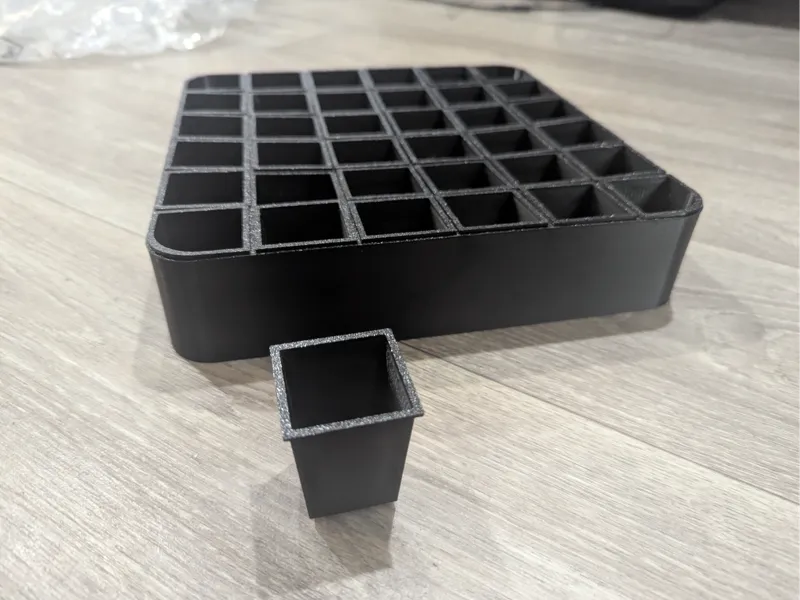 Reusable 36 Pot Seed Starting Tray