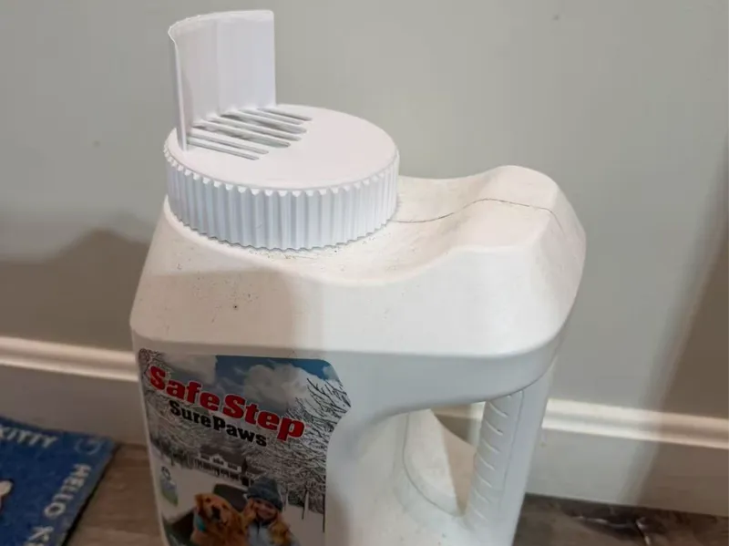 SafeStep Salt, Seed & Fertilizer Spreader cover
