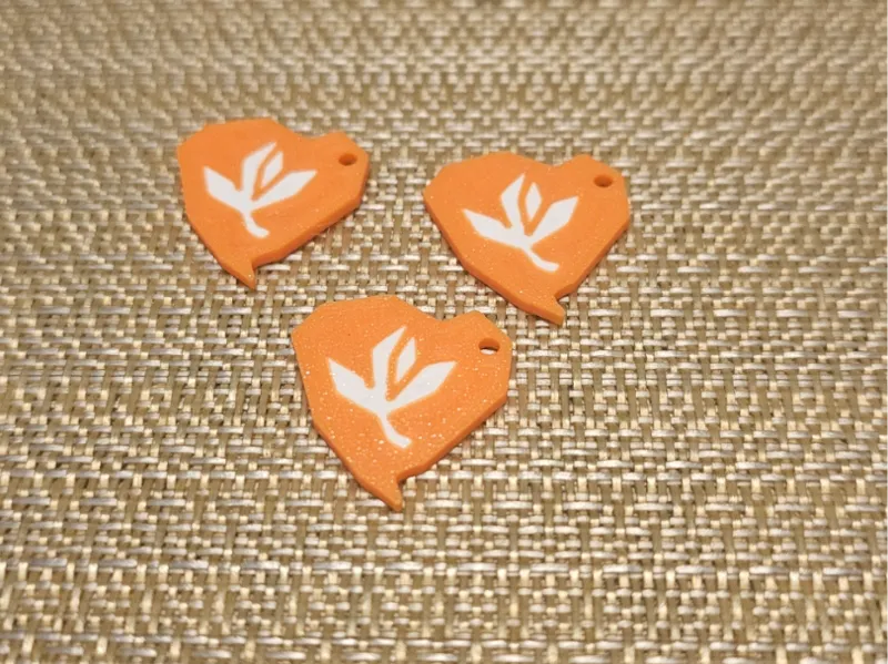 Kofola heart keychain