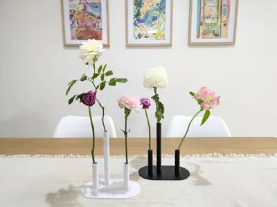 Low Bud Tube Vase