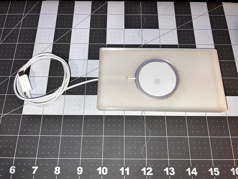 iPhone MagSafe Charger