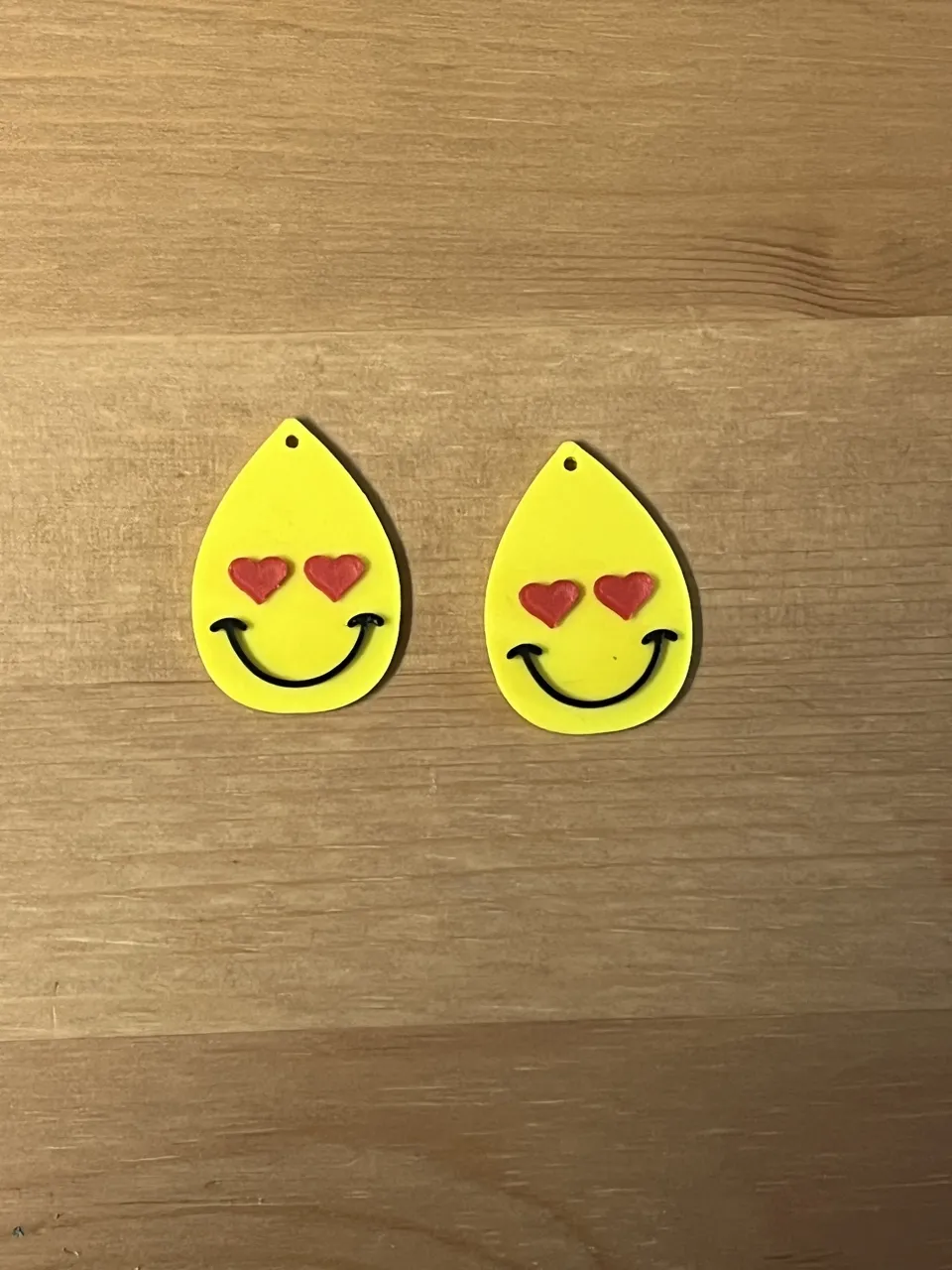 emoji heart eyes earrings view 2