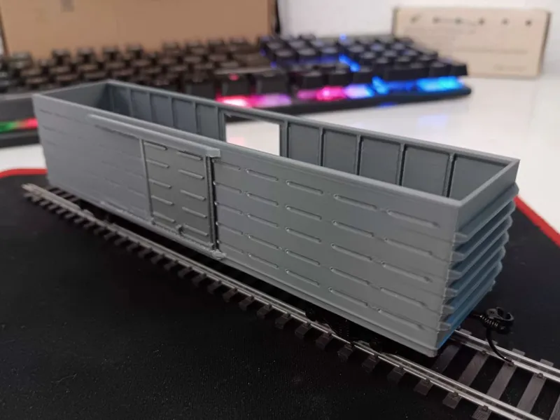 Scale-Train-Wagon-H0