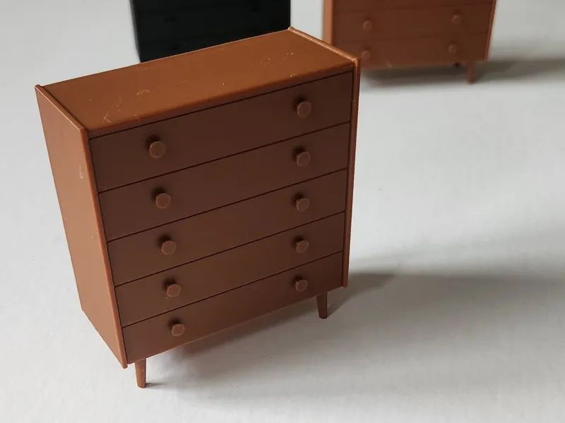 Hergus drawers large
