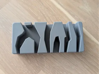 Keychain climbing nut holder