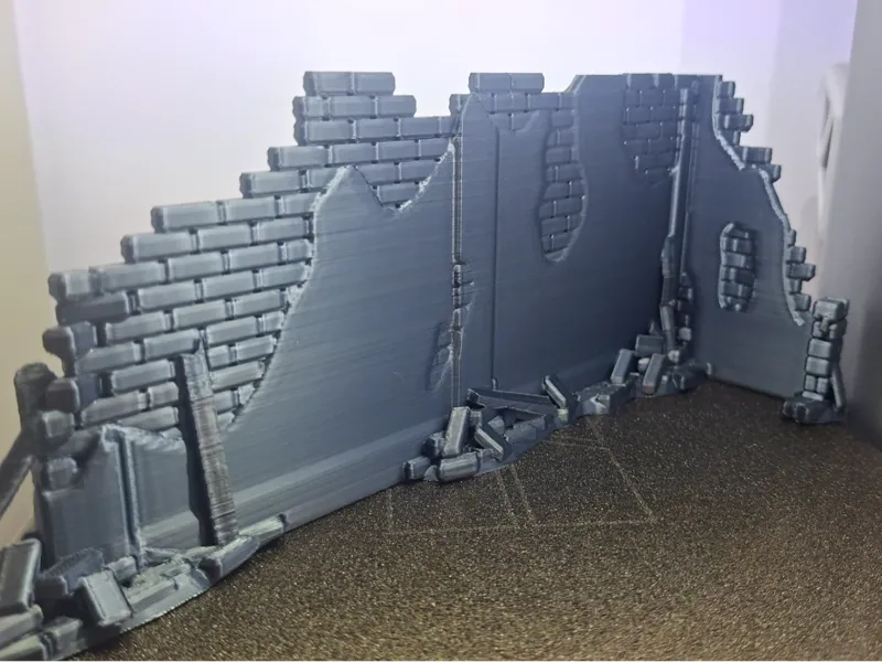 Mur de crèche ou de vieille maison en ruine