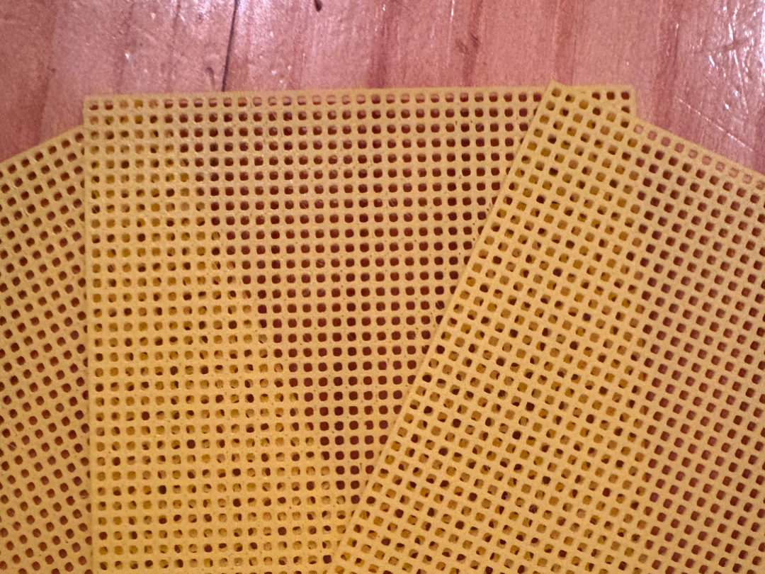 10 count plastic canvas
