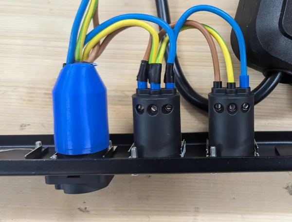 https://makerworld.bblmw.com/makerworld/model/USa70b0726e684a6/design/2024-12-31_e29740564a579.jpg