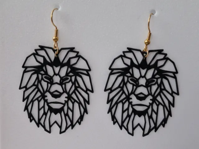 Earring Geometrical Lion