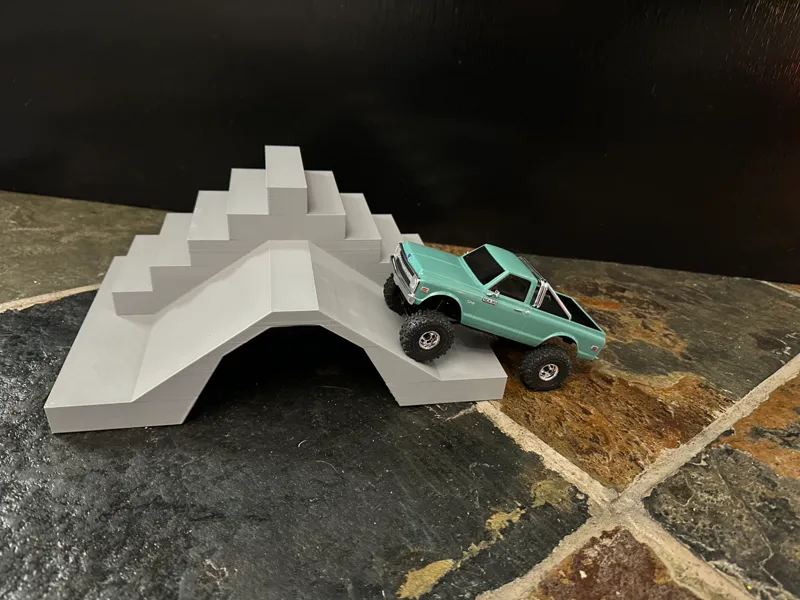 1/30 Scale RC Crawling Course
