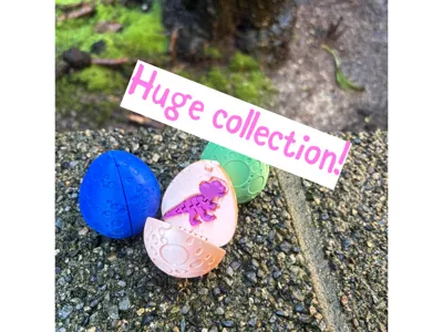 Flexi dilophosaurus egg - snaps shut