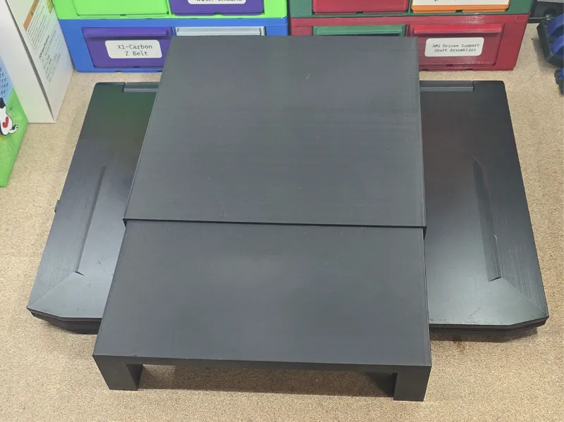 Side Table 15.6" Laptop Raised Storage