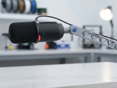 Microphone attachment for Mechanical Phone Holder