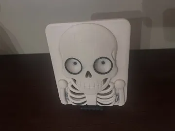 Adorno temático: Stalking Skull – Always Watching — vista de referencia 5