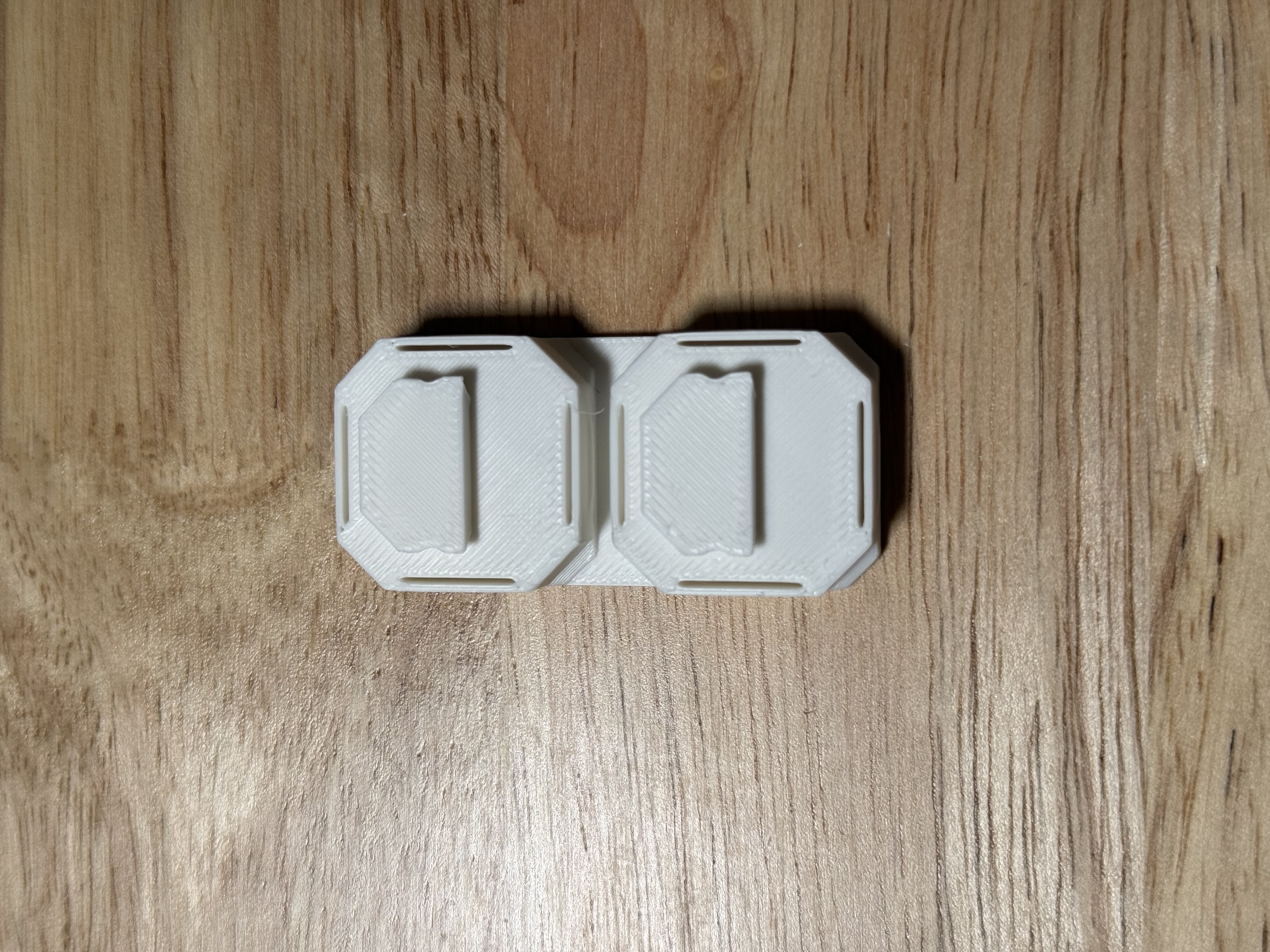 2 connectors